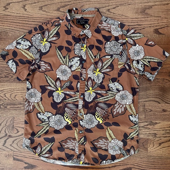 Forever 21 Men's Floral Regular fit Casual Shirt - Picture 3 of 11